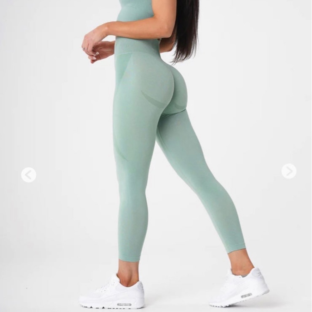 Sage nvgtn leggings fit small!